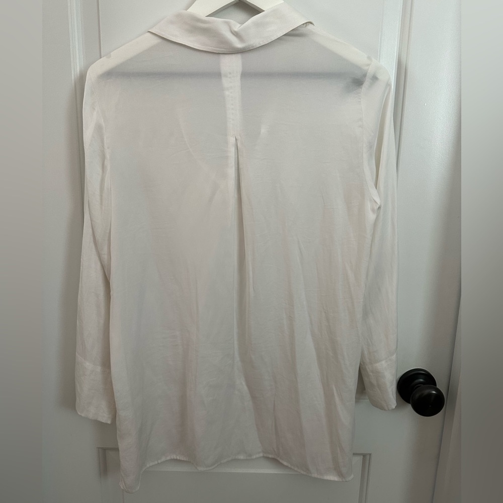 LAST CHANCE! Lilly Pulitzer White Blouse Size M - Picture 3 of 6